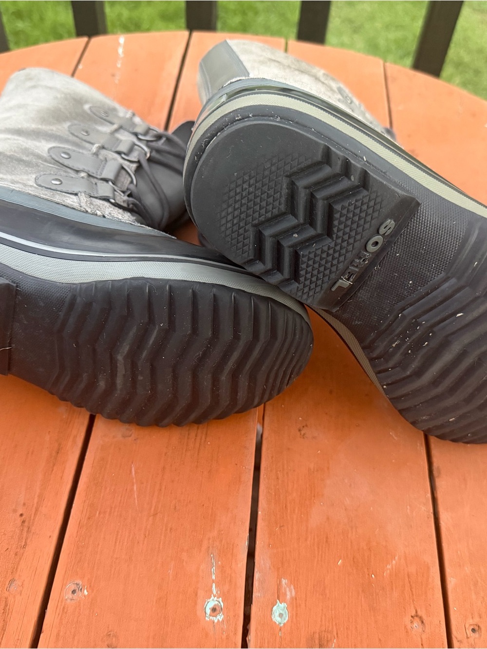 Sorel Winter Boots - Picture 5 of 14